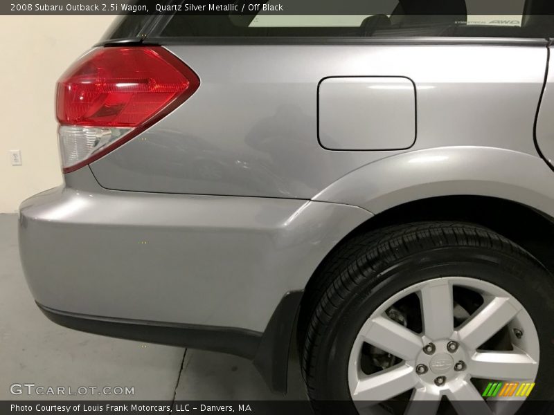 Quartz Silver Metallic / Off Black 2008 Subaru Outback 2.5i Wagon