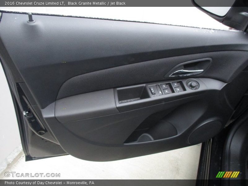 Black Granite Metallic / Jet Black 2016 Chevrolet Cruze Limited LT