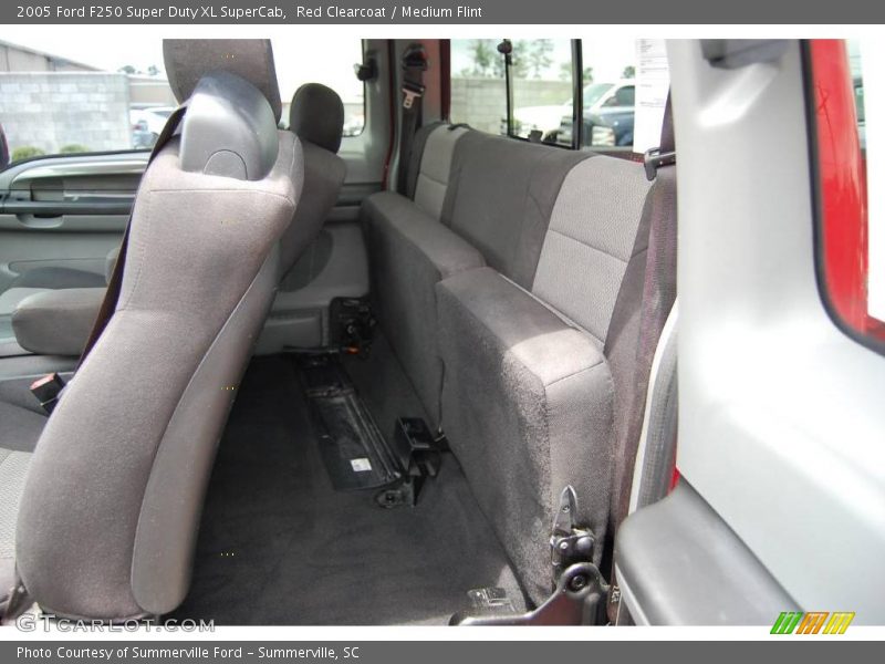 Red Clearcoat / Medium Flint 2005 Ford F250 Super Duty XL SuperCab