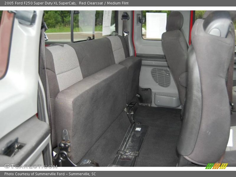 Red Clearcoat / Medium Flint 2005 Ford F250 Super Duty XL SuperCab