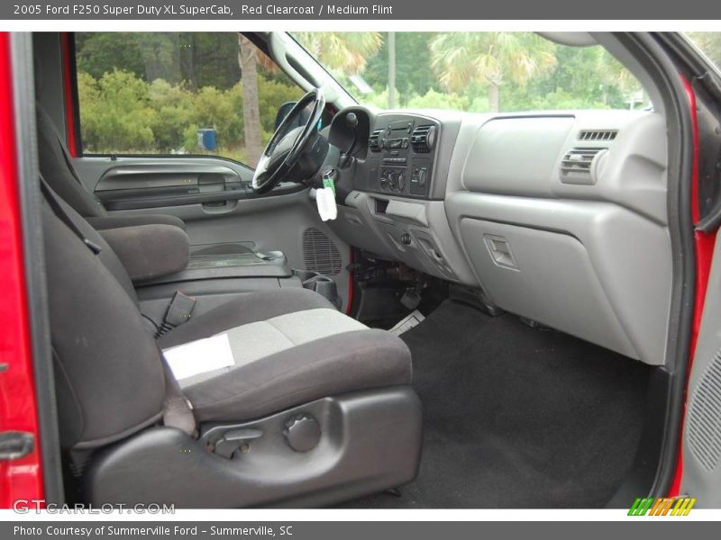 Red Clearcoat / Medium Flint 2005 Ford F250 Super Duty XL SuperCab
