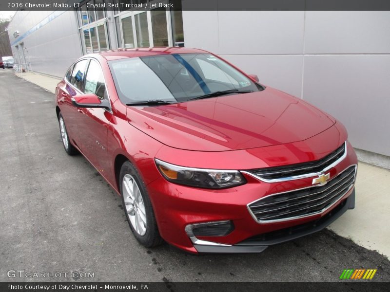 Front 3/4 View of 2016 Malibu LT