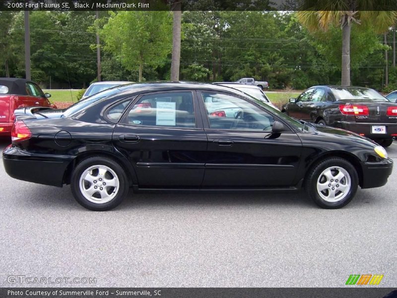 Black / Medium/Dark Flint 2005 Ford Taurus SE