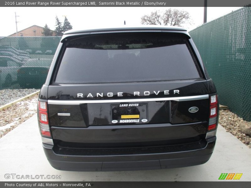 Santorini Black Metallic / Ebony/Ivory 2016 Land Rover Range Rover Supercharged LWB