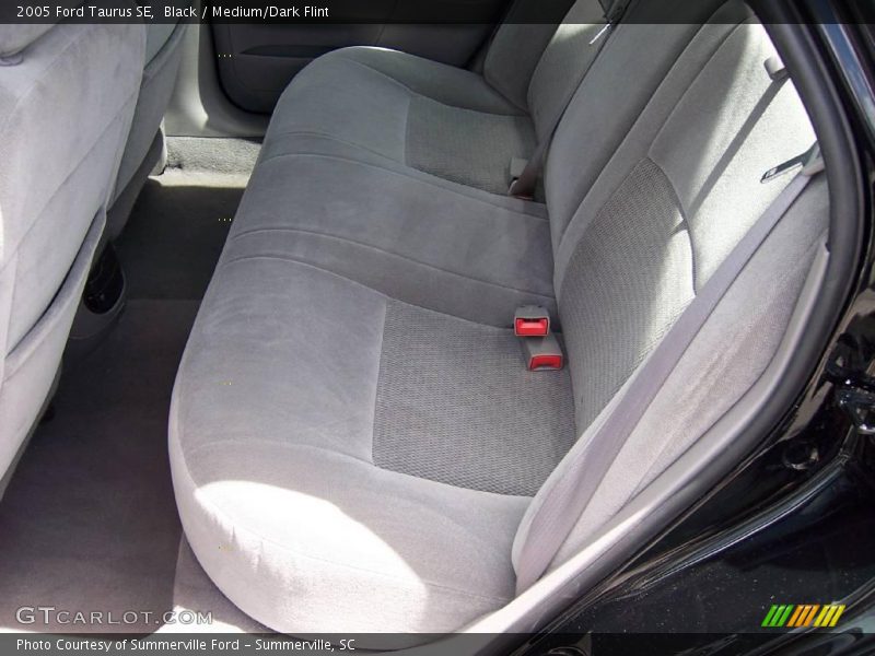 Black / Medium/Dark Flint 2005 Ford Taurus SE