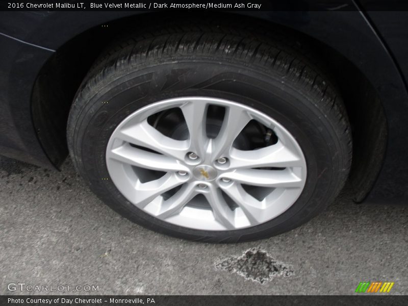 Blue Velvet Metallic / Dark Atmosphere/Medium Ash Gray 2016 Chevrolet Malibu LT