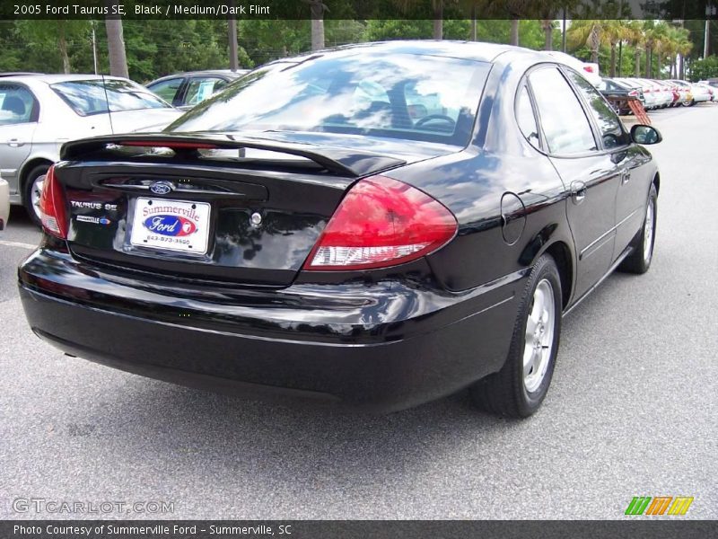 Black / Medium/Dark Flint 2005 Ford Taurus SE