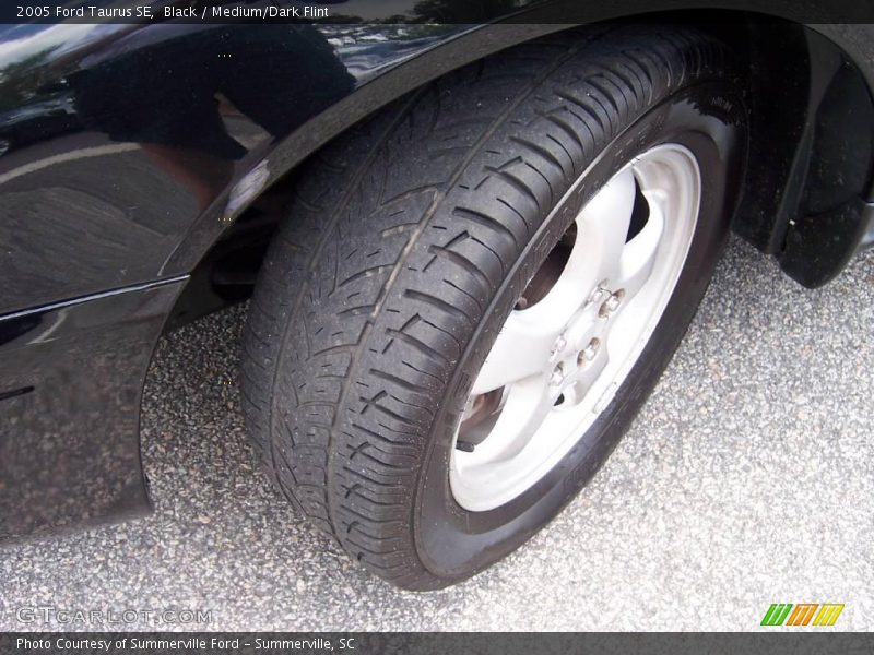 Black / Medium/Dark Flint 2005 Ford Taurus SE