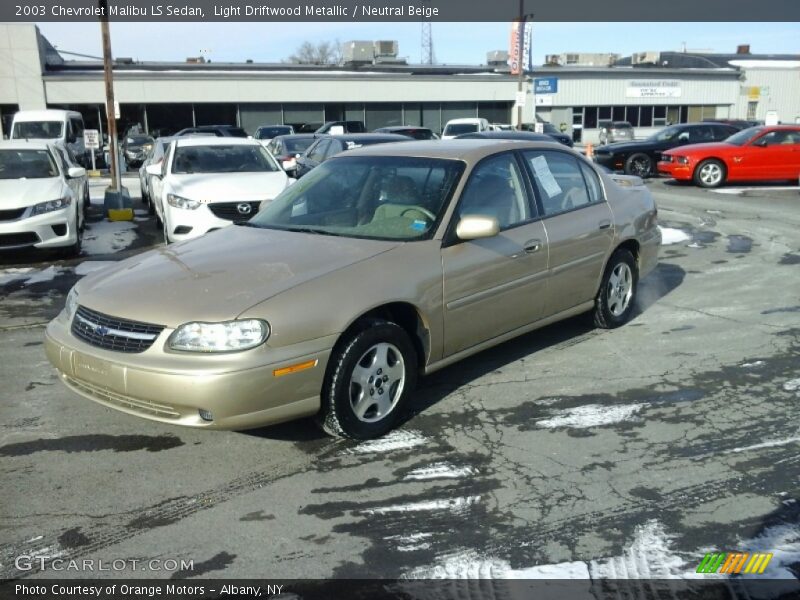 Front 3/4 View of 2003 Malibu LS Sedan