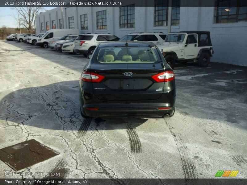 Tuxedo Black Metallic / Dune 2013 Ford Fusion SE 1.6 EcoBoost