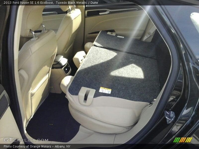 Tuxedo Black Metallic / Dune 2013 Ford Fusion SE 1.6 EcoBoost