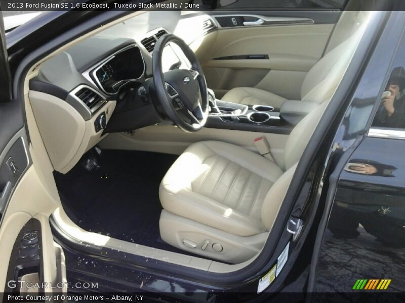 Tuxedo Black Metallic / Dune 2013 Ford Fusion SE 1.6 EcoBoost