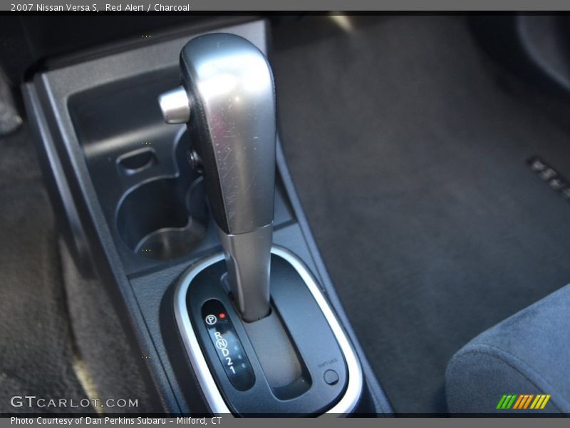 Red Alert / Charcoal 2007 Nissan Versa S