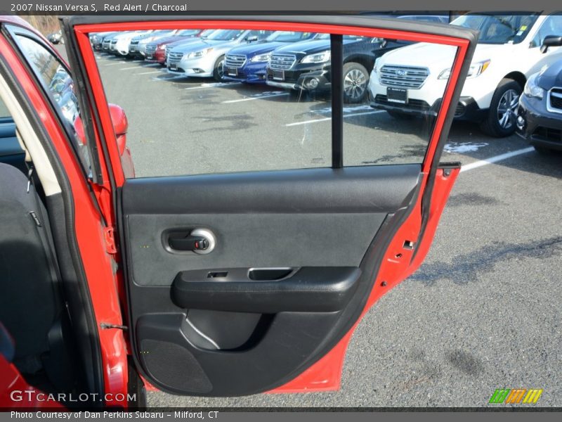 Red Alert / Charcoal 2007 Nissan Versa S