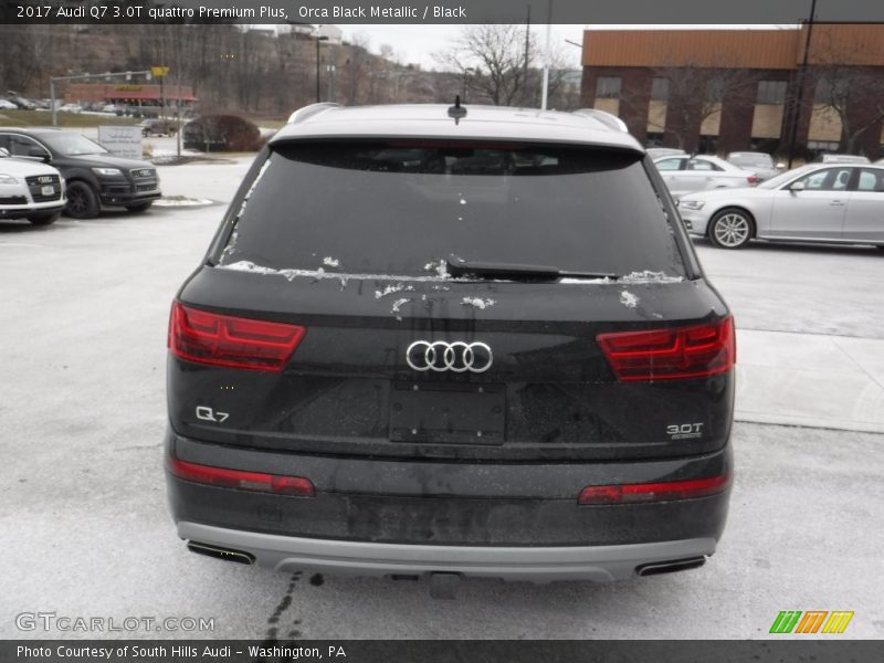 Orca Black Metallic / Black 2017 Audi Q7 3.0T quattro Premium Plus