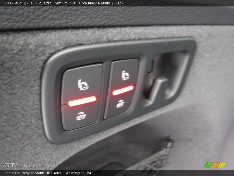 Controls of 2017 Q7 3.0T quattro Premium Plus