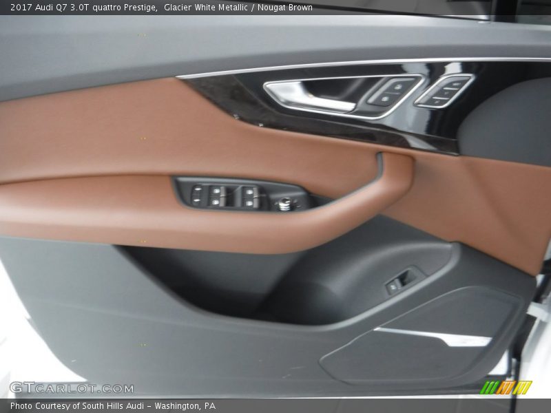 Door Panel of 2017 Q7 3.0T quattro Prestige