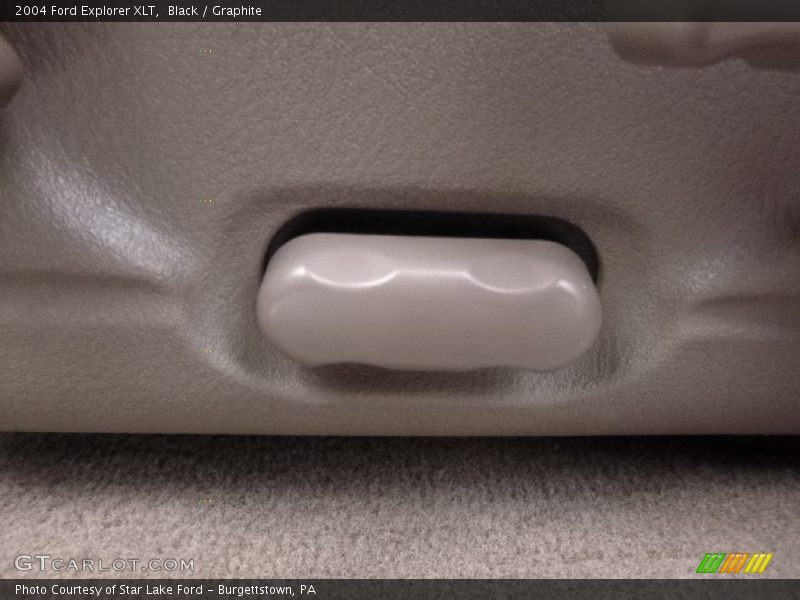 Black / Graphite 2004 Ford Explorer XLT
