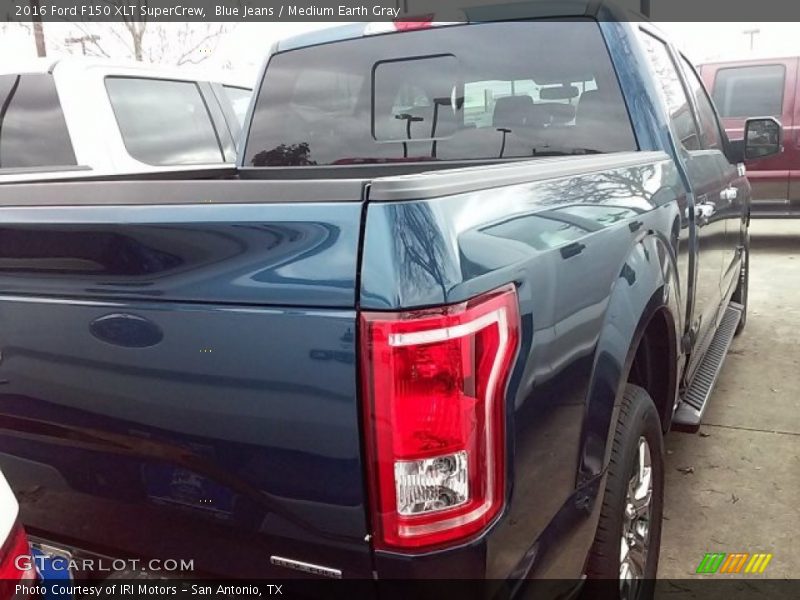 Blue Jeans / Medium Earth Gray 2016 Ford F150 XLT SuperCrew