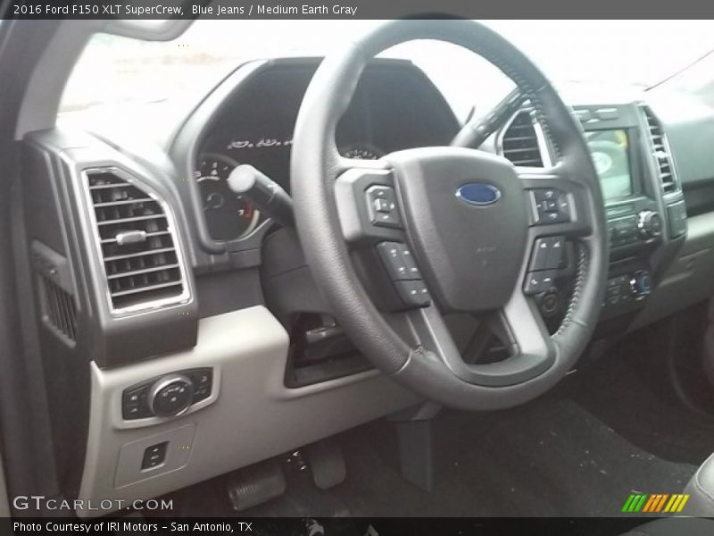 Blue Jeans / Medium Earth Gray 2016 Ford F150 XLT SuperCrew