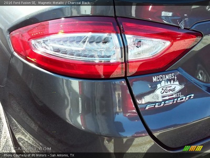Magnetic Metallic / Charcoal Black 2016 Ford Fusion SE