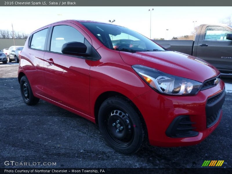 Salsa / Jet Black 2016 Chevrolet Spark LS