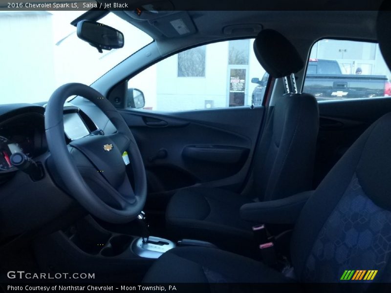 Salsa / Jet Black 2016 Chevrolet Spark LS