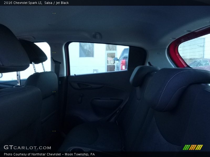 Salsa / Jet Black 2016 Chevrolet Spark LS