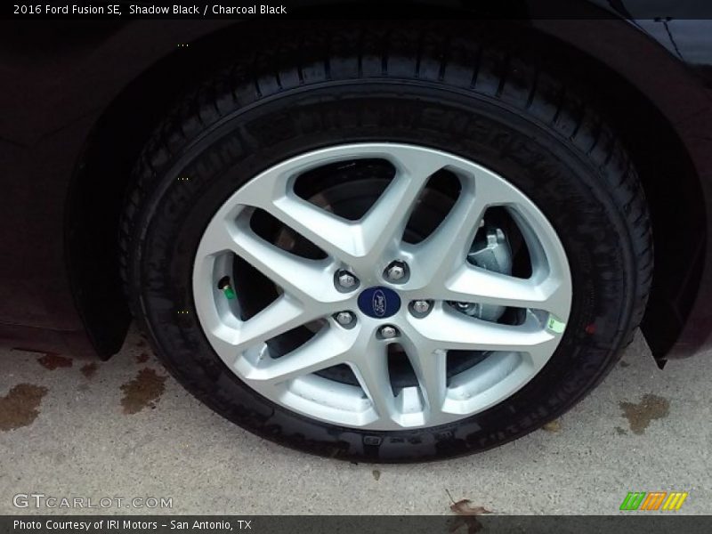 Shadow Black / Charcoal Black 2016 Ford Fusion SE