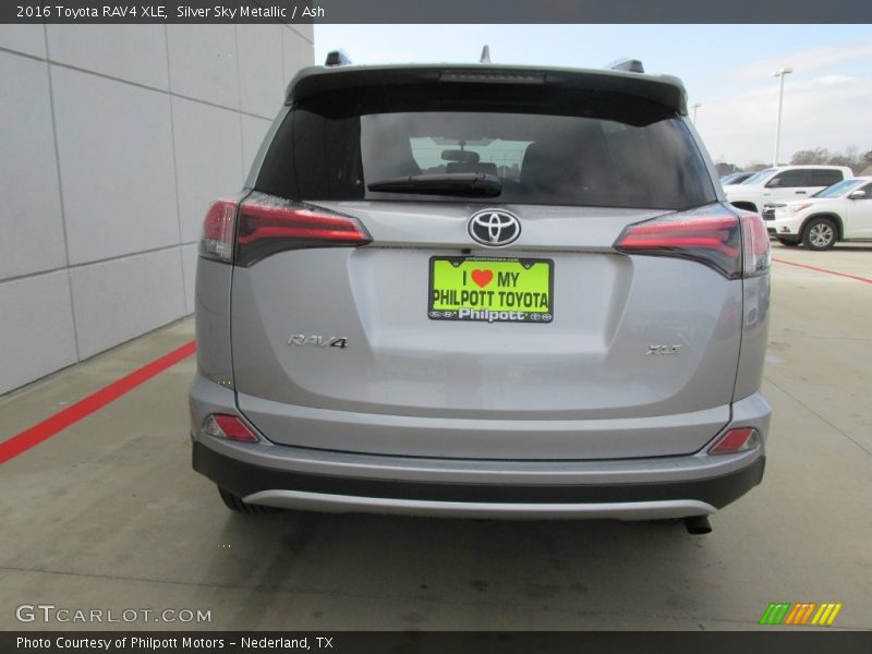 Silver Sky Metallic / Ash 2016 Toyota RAV4 XLE