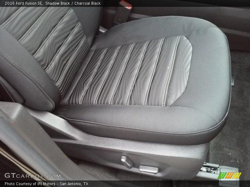 Shadow Black / Charcoal Black 2016 Ford Fusion SE