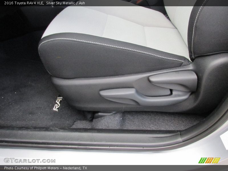 Silver Sky Metallic / Ash 2016 Toyota RAV4 XLE
