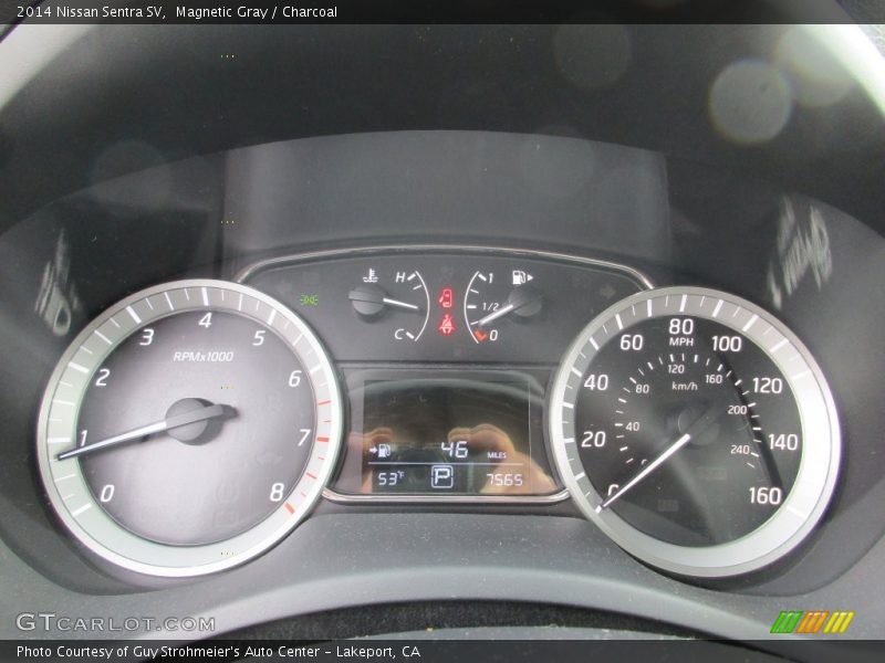 Magnetic Gray / Charcoal 2014 Nissan Sentra SV