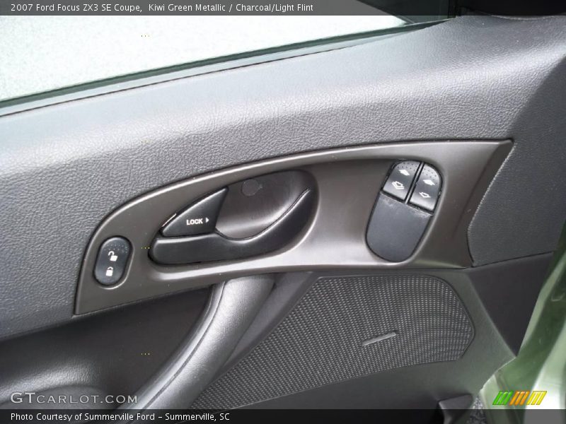 Kiwi Green Metallic / Charcoal/Light Flint 2007 Ford Focus ZX3 SE Coupe