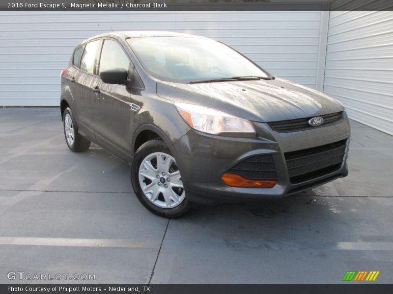 Magnetic Metallic / Charcoal Black 2016 Ford Escape S