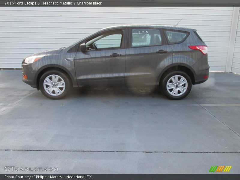 Magnetic Metallic / Charcoal Black 2016 Ford Escape S