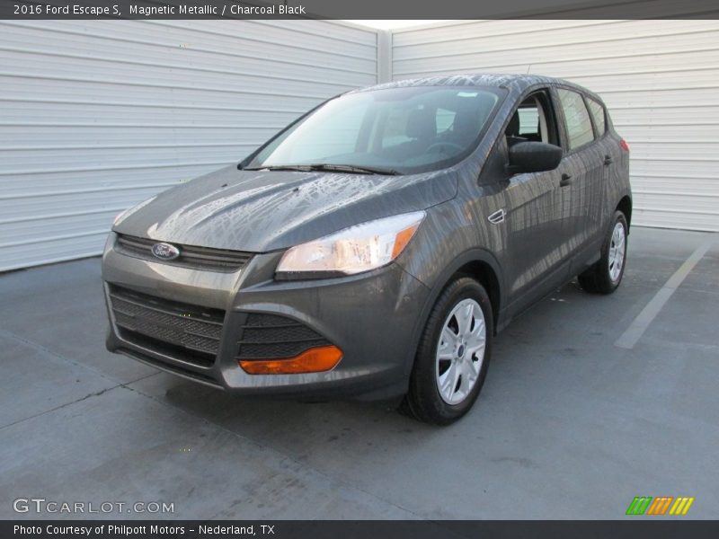 Magnetic Metallic / Charcoal Black 2016 Ford Escape S