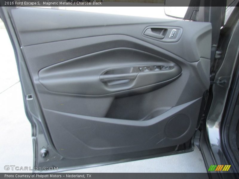 Magnetic Metallic / Charcoal Black 2016 Ford Escape S