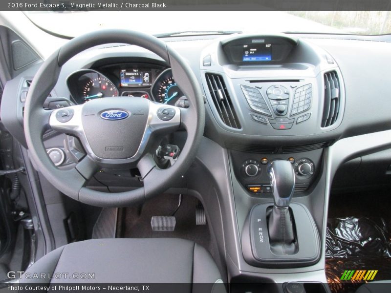 Magnetic Metallic / Charcoal Black 2016 Ford Escape S