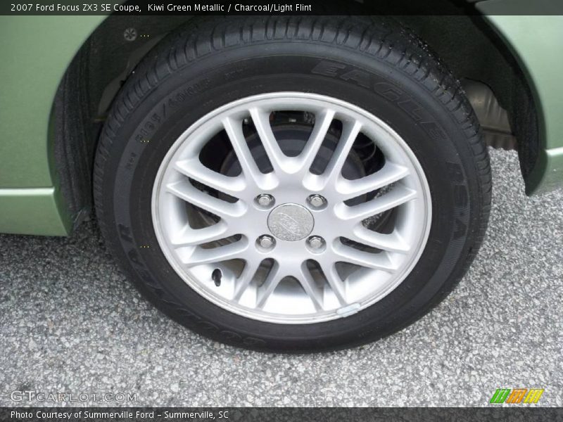 Kiwi Green Metallic / Charcoal/Light Flint 2007 Ford Focus ZX3 SE Coupe