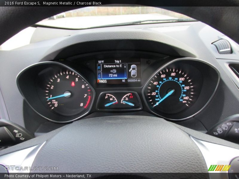 Magnetic Metallic / Charcoal Black 2016 Ford Escape S