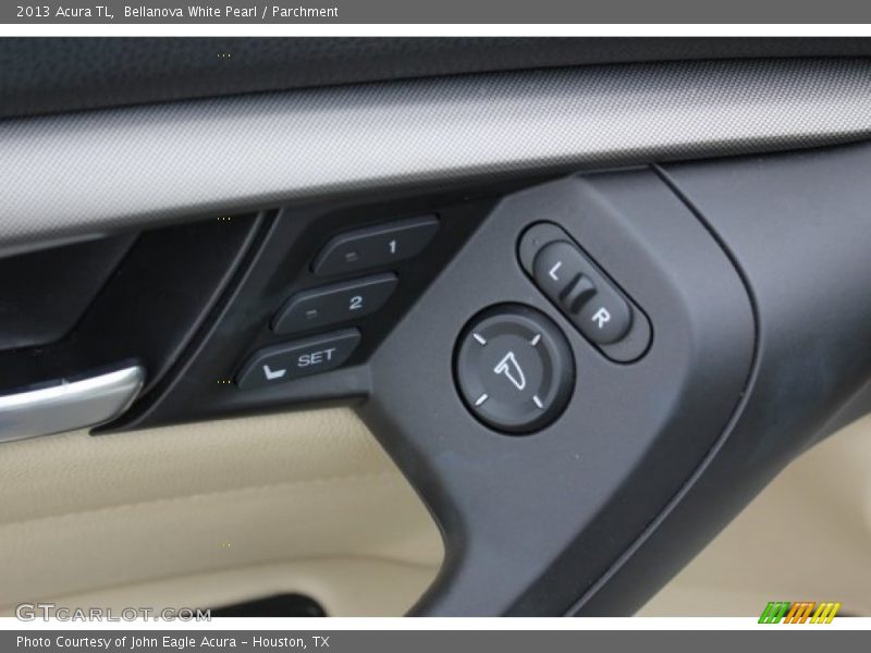 Bellanova White Pearl / Parchment 2013 Acura TL