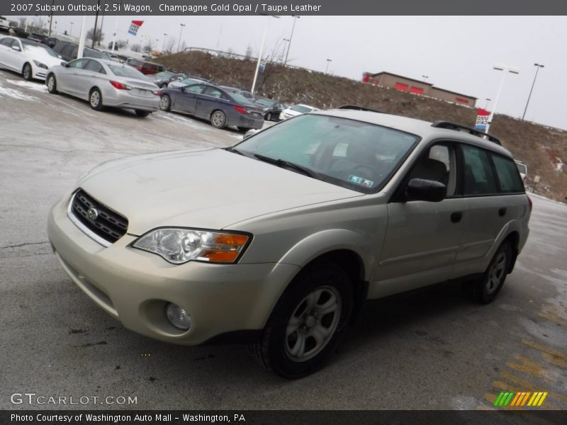 Champagne Gold Opal / Taupe Leather 2007 Subaru Outback 2.5i Wagon