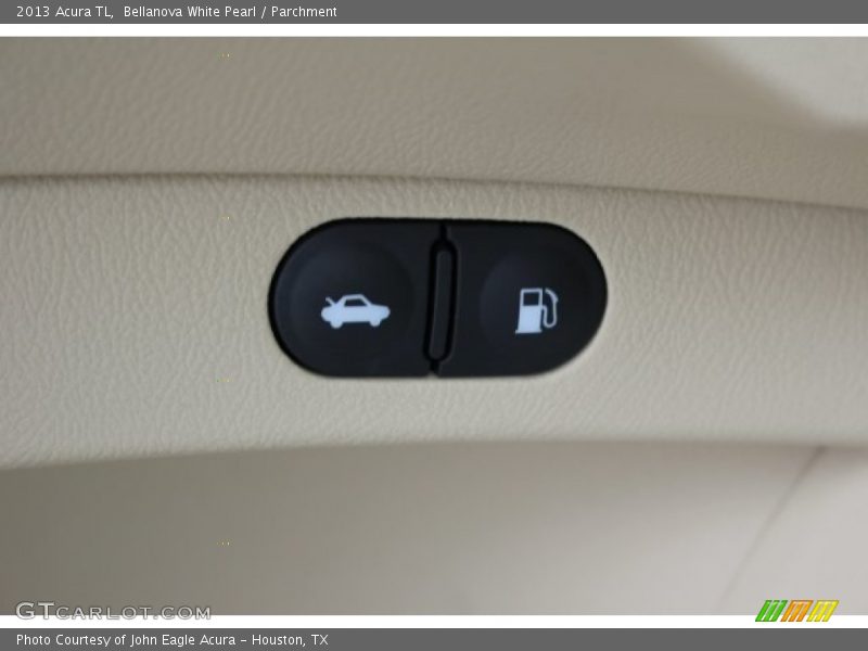 Bellanova White Pearl / Parchment 2013 Acura TL