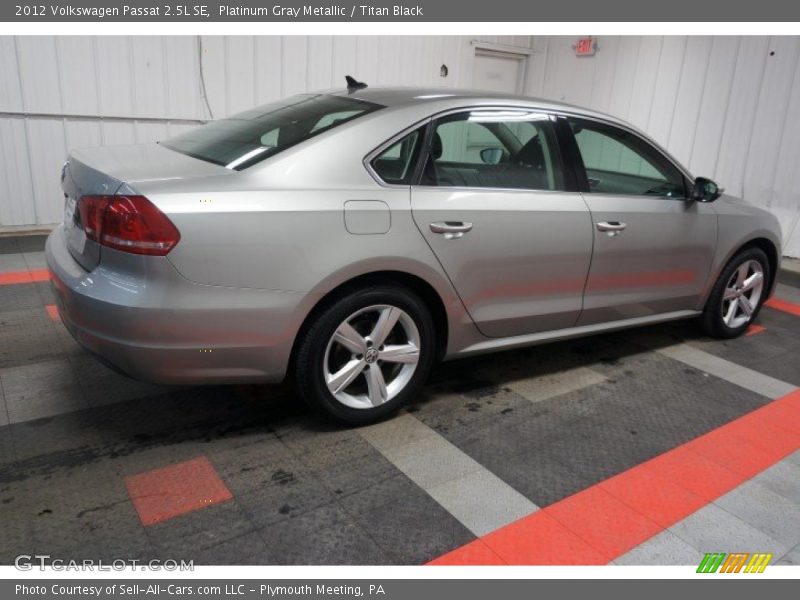 Platinum Gray Metallic / Titan Black 2012 Volkswagen Passat 2.5L SE
