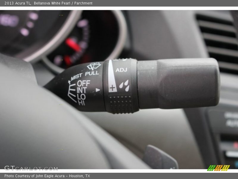 Bellanova White Pearl / Parchment 2013 Acura TL