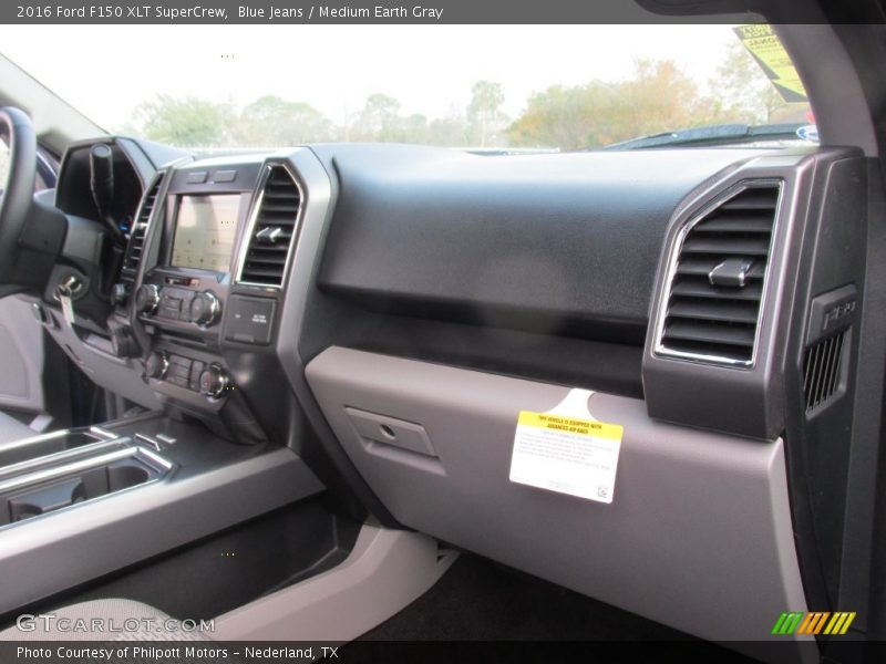 Blue Jeans / Medium Earth Gray 2016 Ford F150 XLT SuperCrew