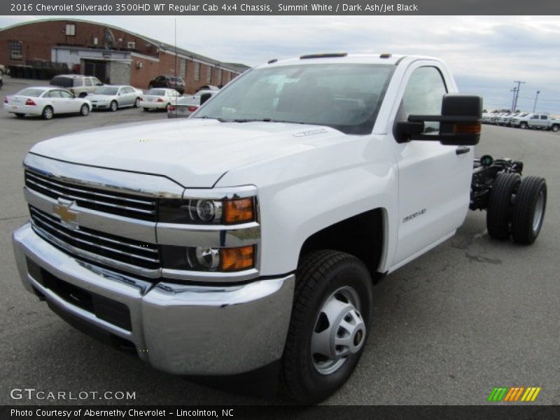 Front 3/4 View of 2016 Silverado 3500HD WT Regular Cab 4x4 Chassis