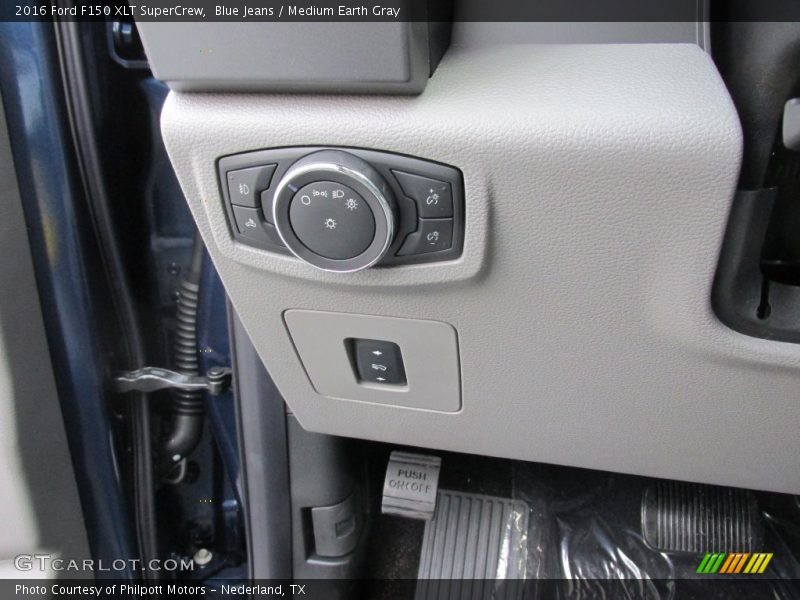 Blue Jeans / Medium Earth Gray 2016 Ford F150 XLT SuperCrew