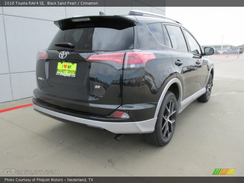 Black Sand Pearl / Cinnamon 2016 Toyota RAV4 SE